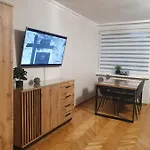 Apartamentyprzymorzu Drzymaly Blisko Dworca Apartman *