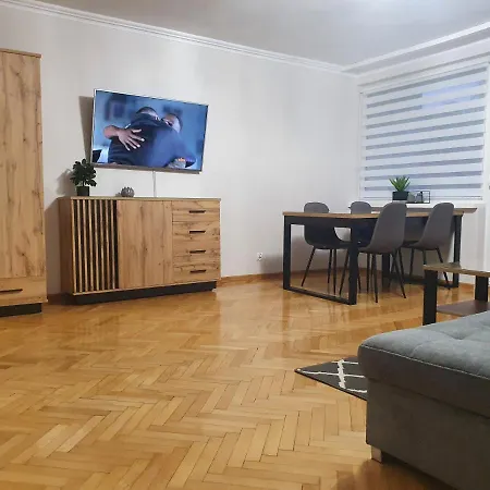 Apartamentyprzymorzu Drzymaly Blisko Dworca Apartman *