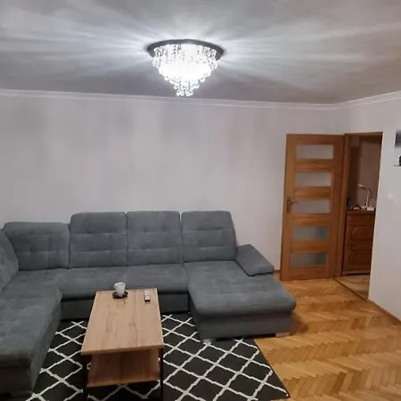Apartamentyprzymorzu Drzymaly Blisko Dworca Apartman *